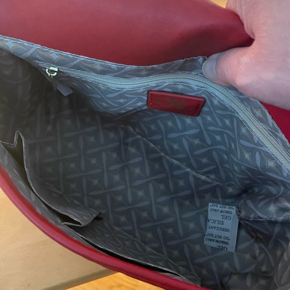 CHRISTIAN LACROIX Elegant Red Designer Shoulder Bag - Picture 5 of 6